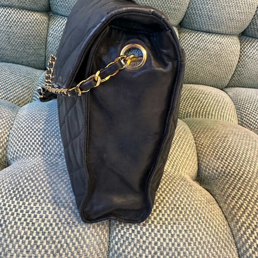 CHANEL Black Quilted Lambskin Top-Handle Shoulder Bag with Gold Hardware - Picture 4 of 14